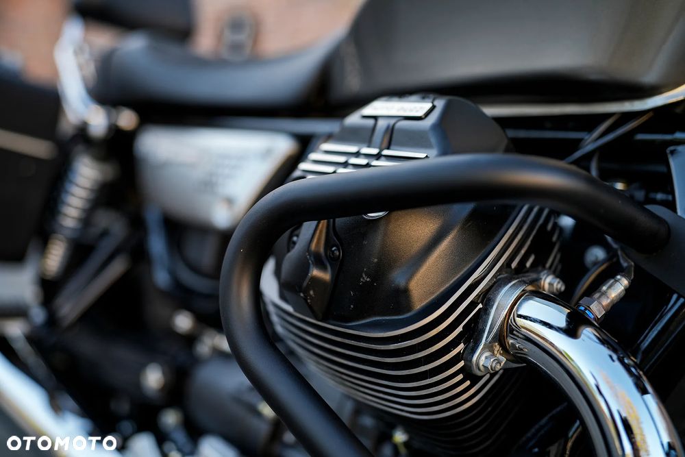 Moto Guzzi V9 - 34