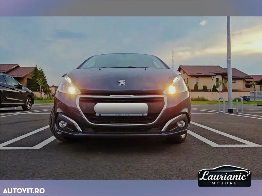 Peugeot 208 1.2 L PureTech Style - 14