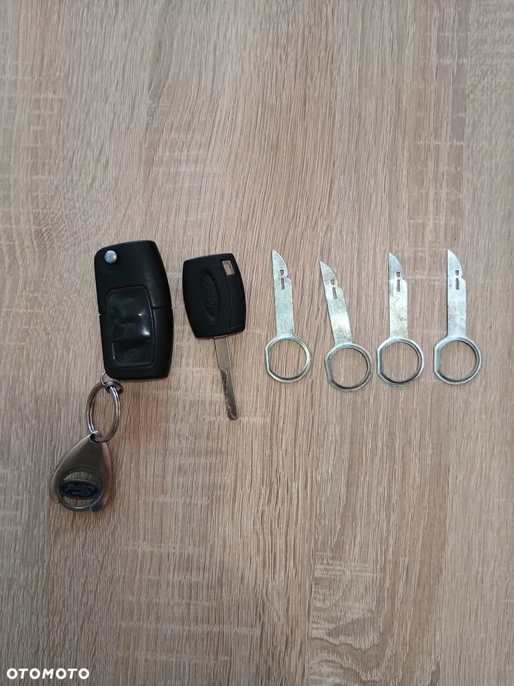 Ford C-MAX 1.6 TDCi DPF Titanium - 22