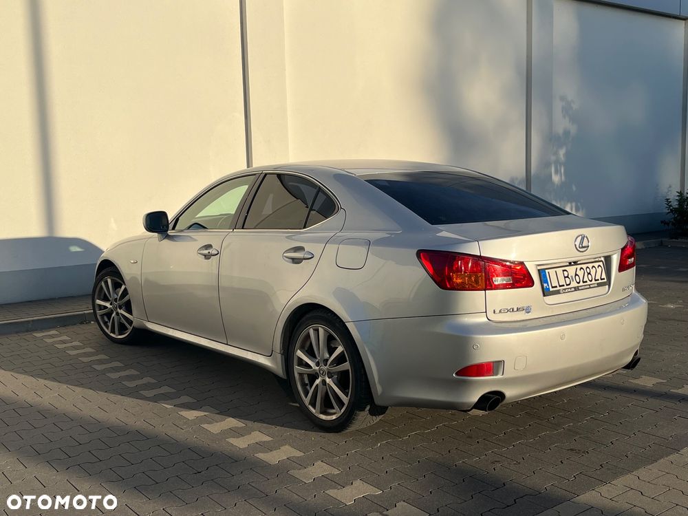 Lexus IS 250 Prestige - 8
