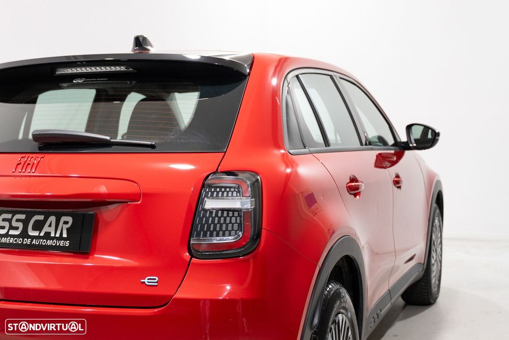 Fiat 600e 54 kWh (RED) - 5