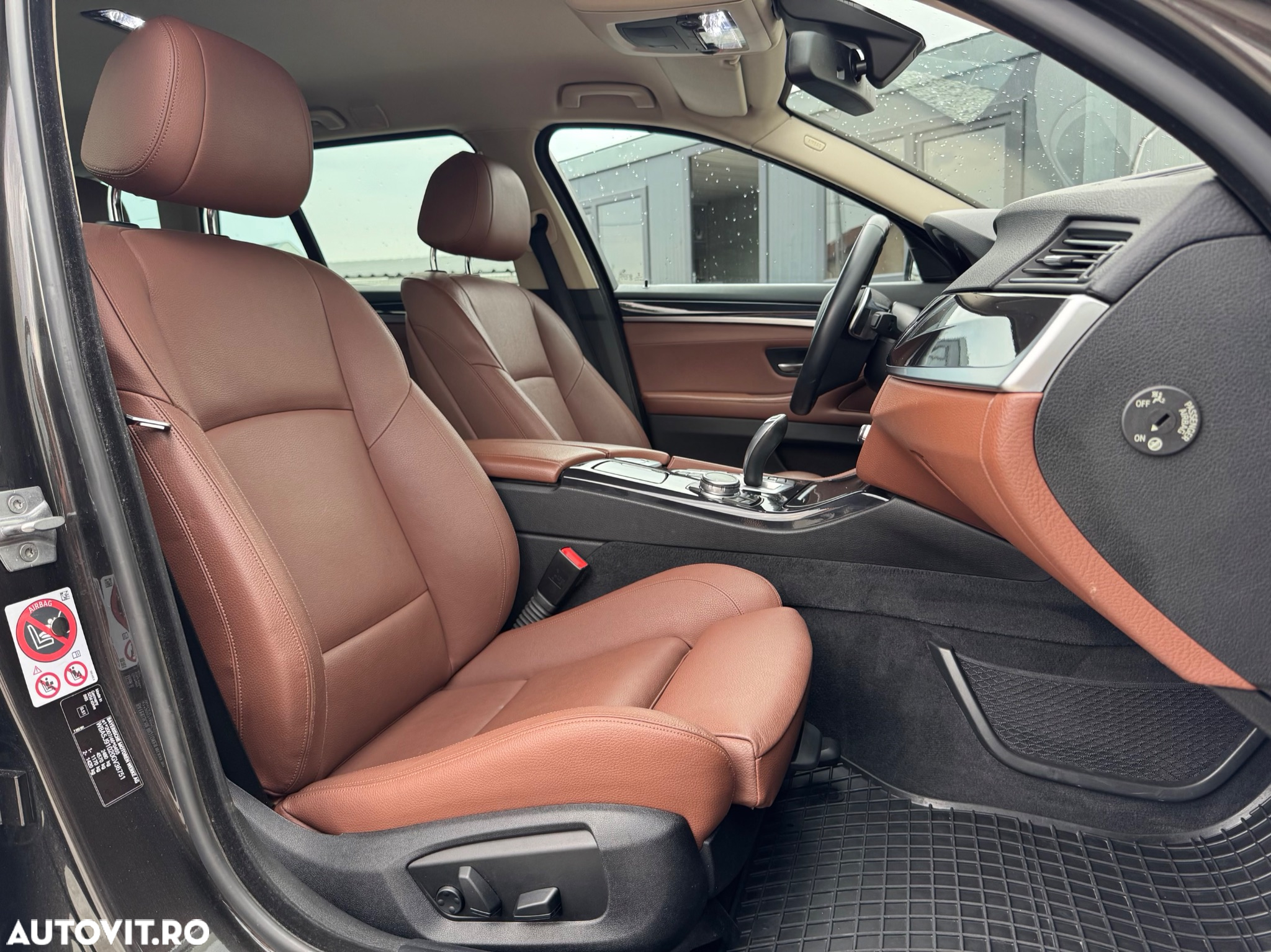 BMW Seria 5 525d xDrive Touring Aut. Luxury Line - 26