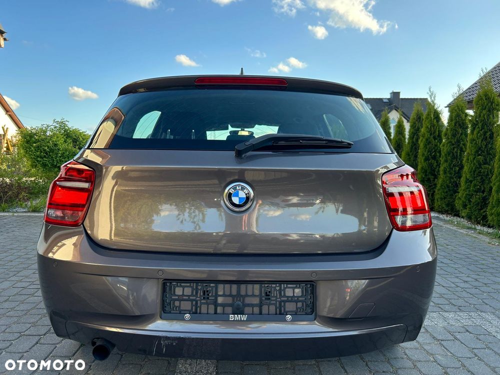 BMW Seria 1 114i - 18
