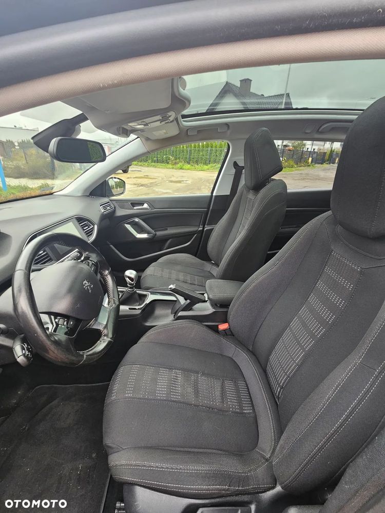 Peugeot 308 - 9