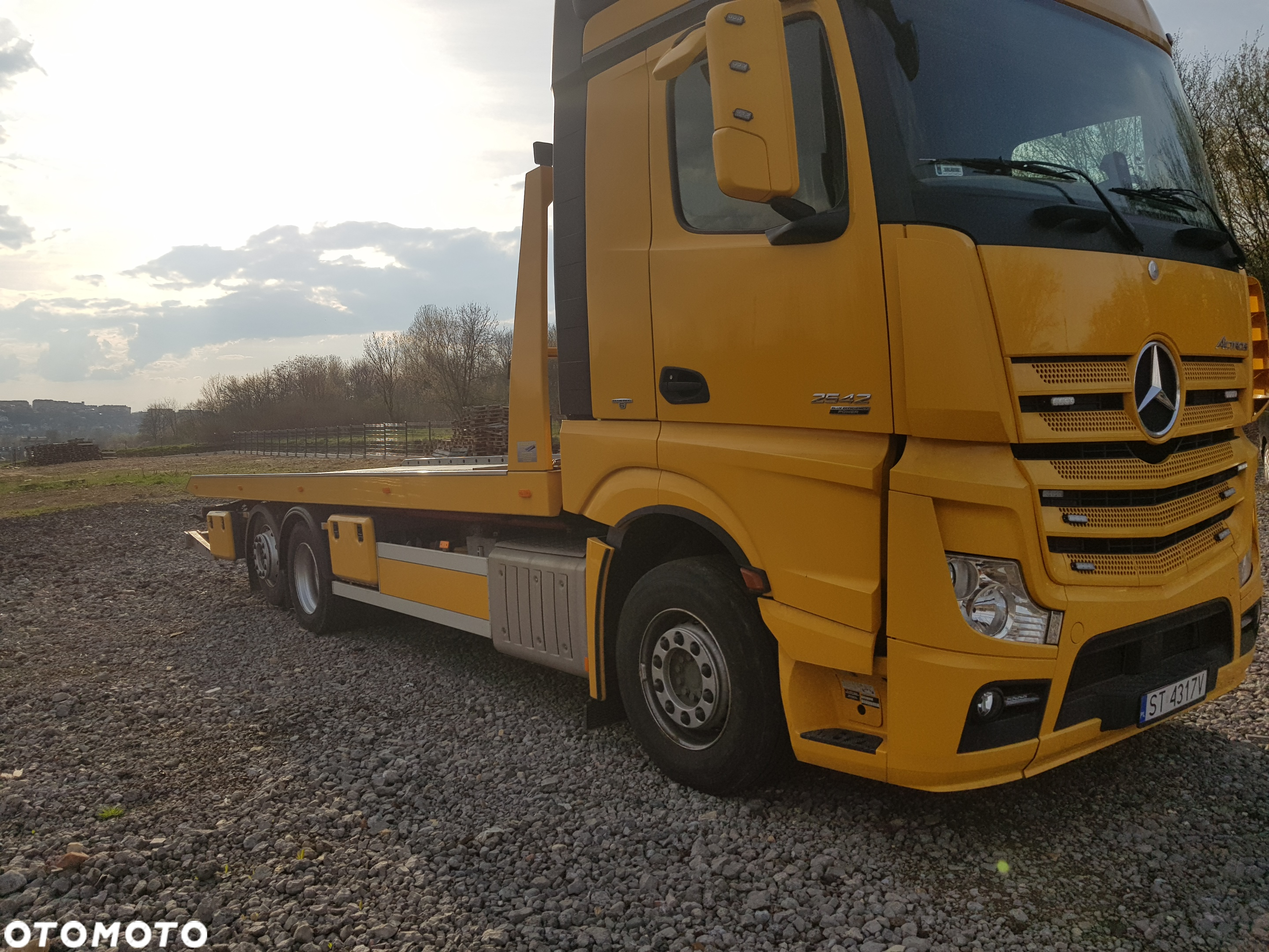 Mercedes-Benz Actros - 2