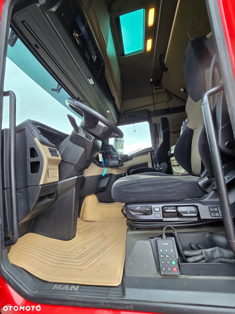 MAN TG 3 XXL 470 KM mega low-deck - 22