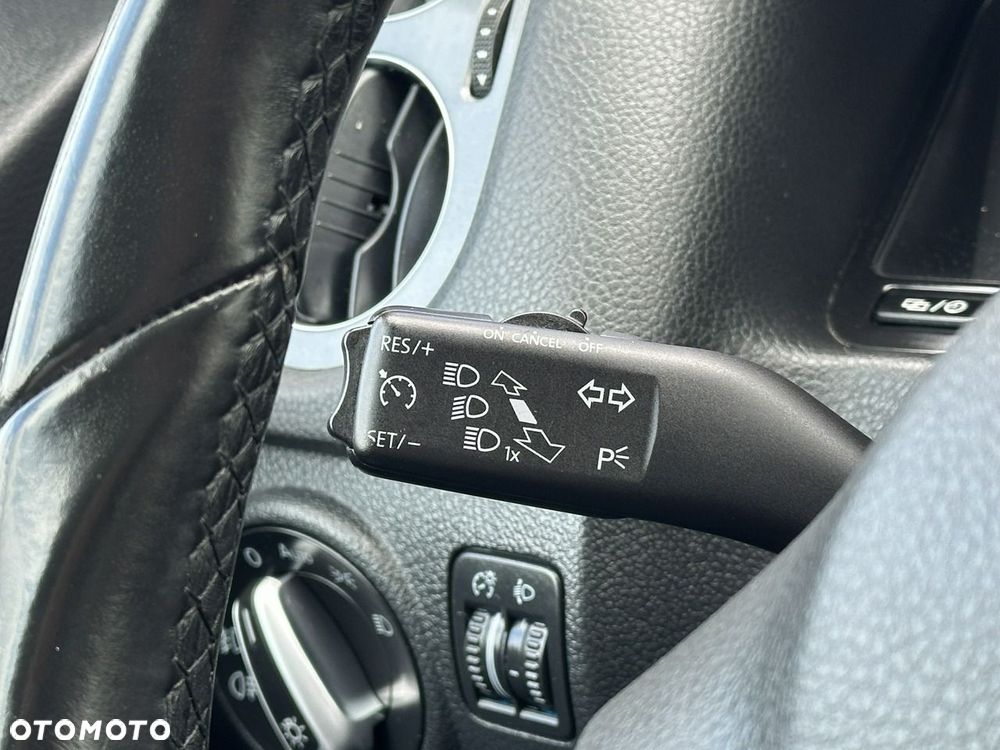 Volkswagen Tiguan 2.0 TDI DPF BlueMotion Technology Sport & Style - 19