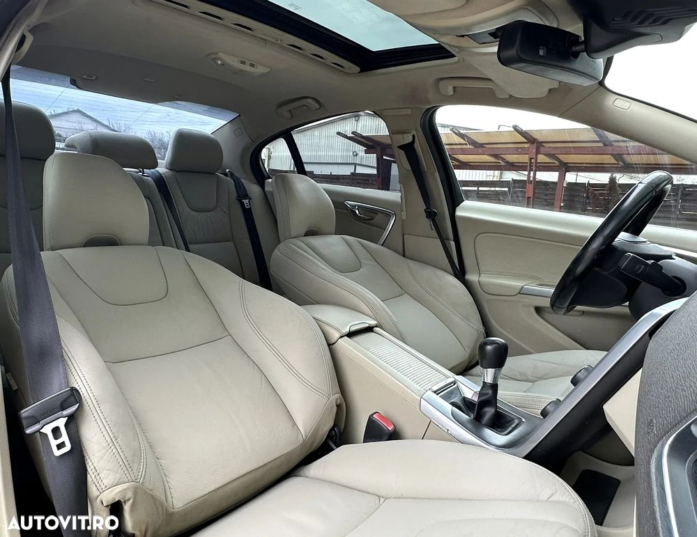 Volvo S60 - 11