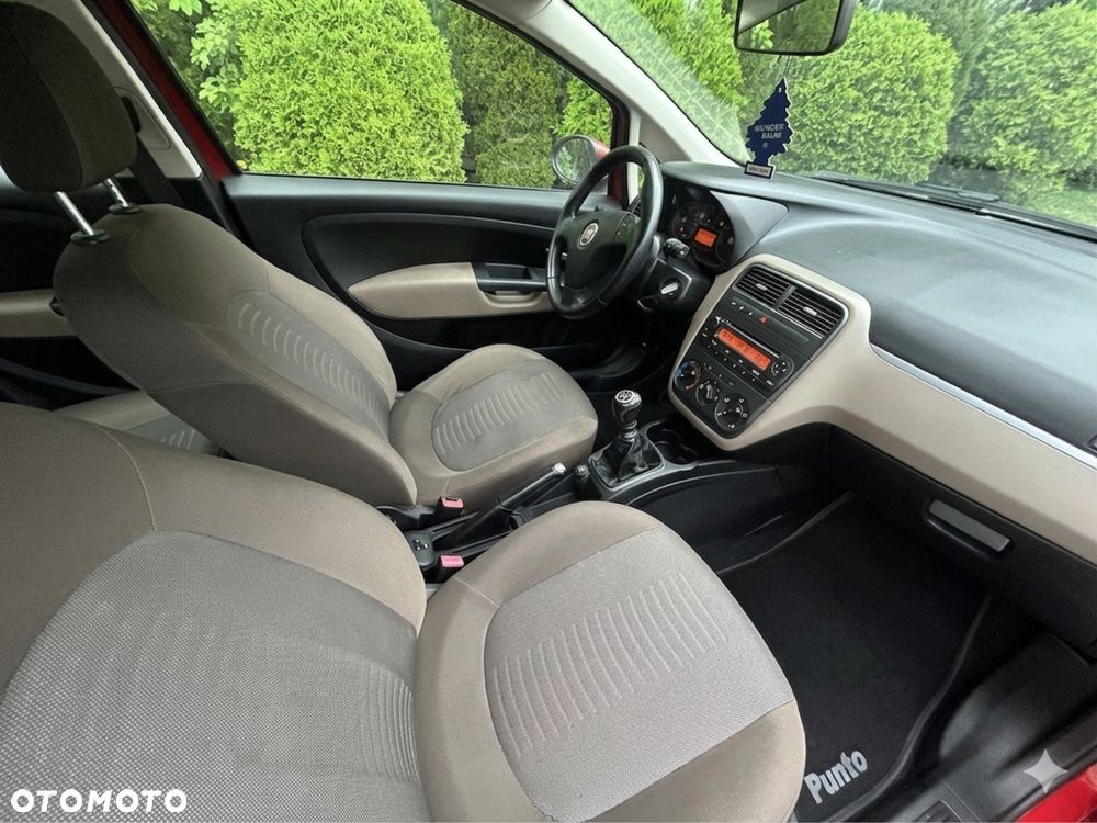 Fiat Grande Punto - 8