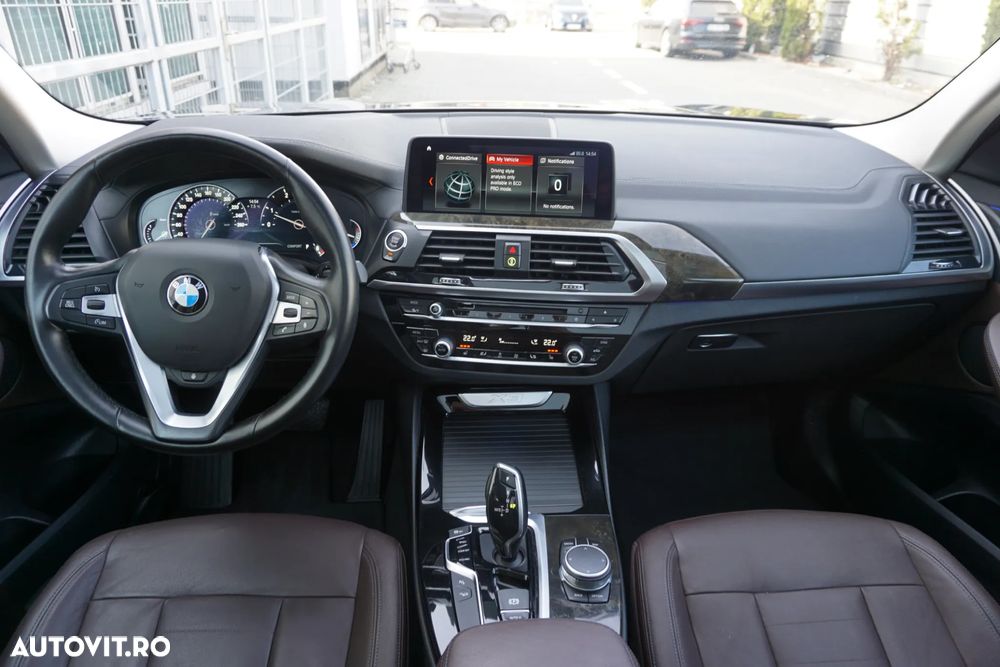 BMW X3 xDrive20d Aut. Luxury Line - 3
