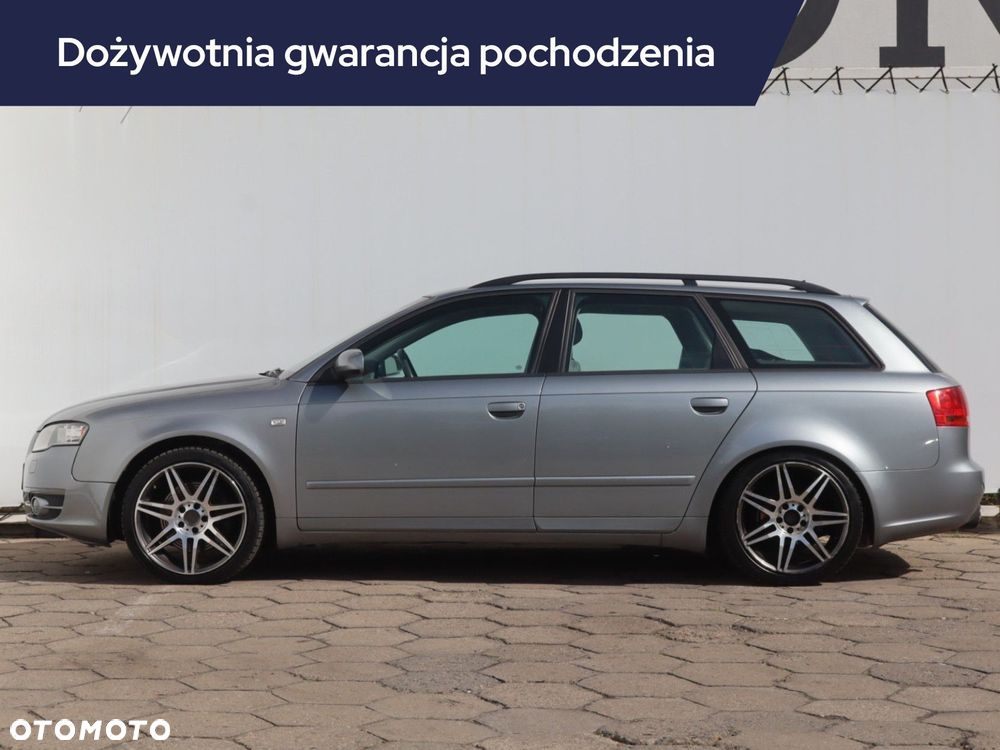Audi A4 Avant - 4