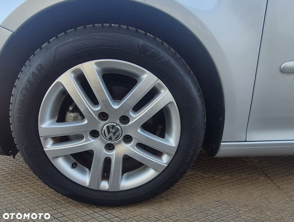 Volkswagen Golf 1.6 FSI Goal - 20