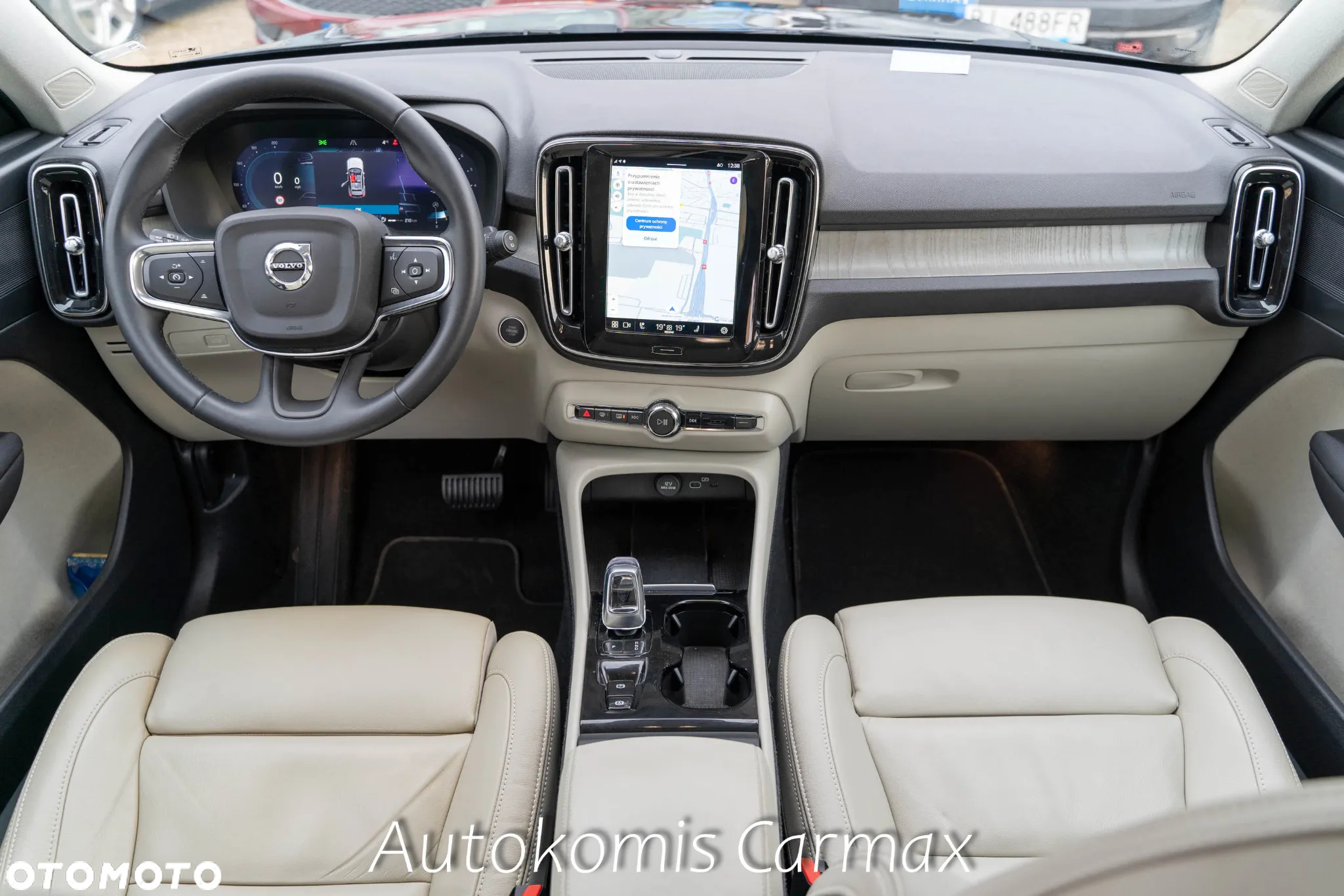 Volvo XC 40 - 12