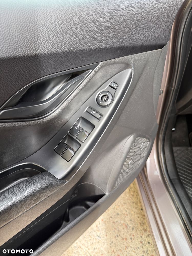 Hyundai ix20 1.4 Edition 20 - 17