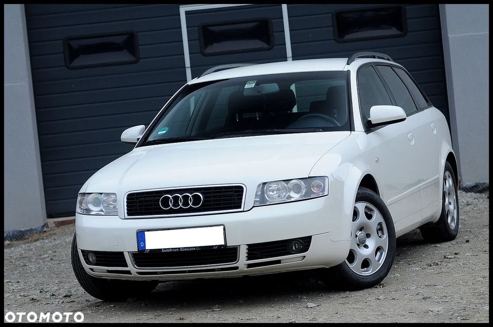 Audi A4 Avant - 1