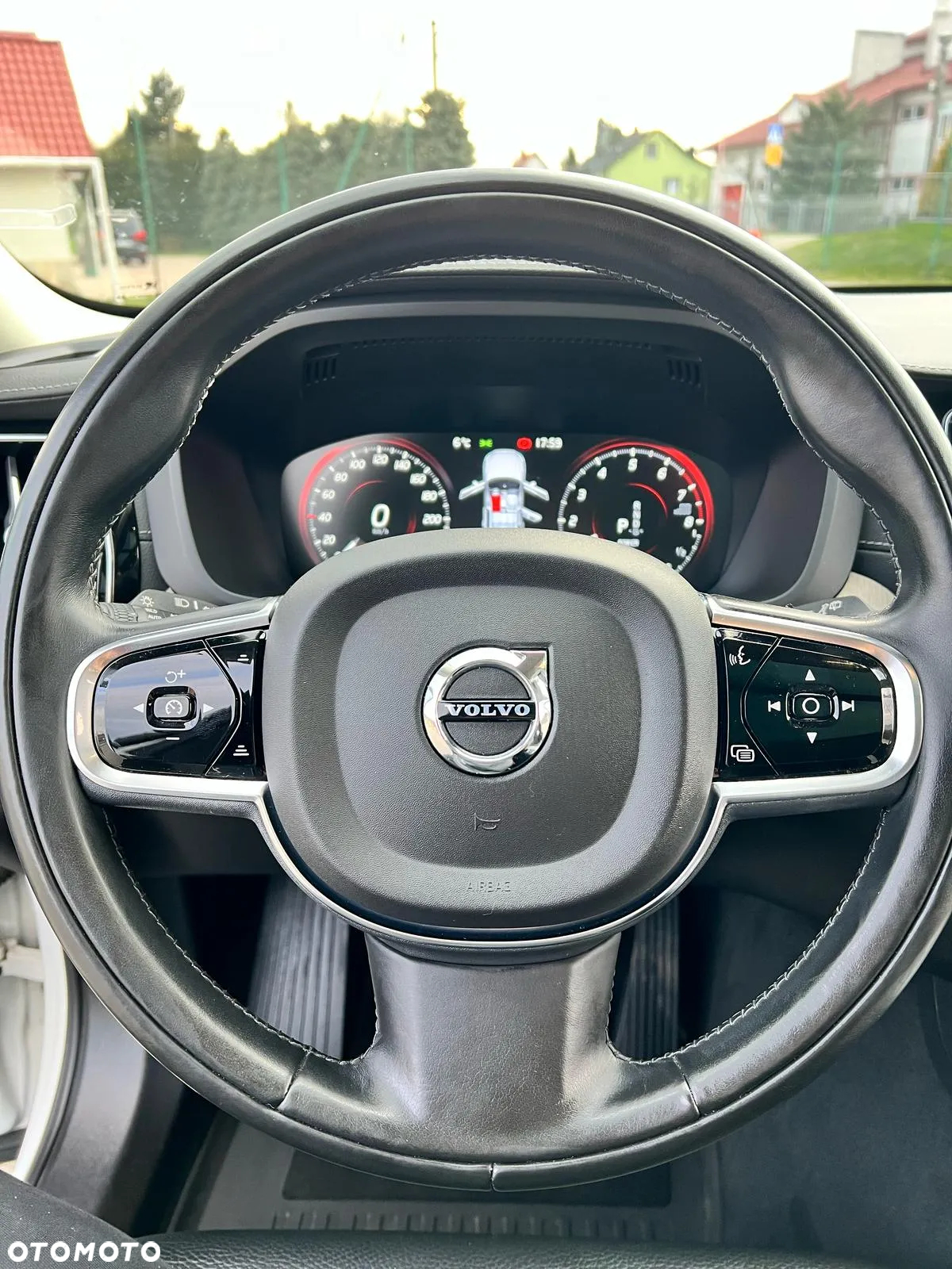 Volvo XC 60 T6 AWD Plug-In Hybrid Inscription - 19
