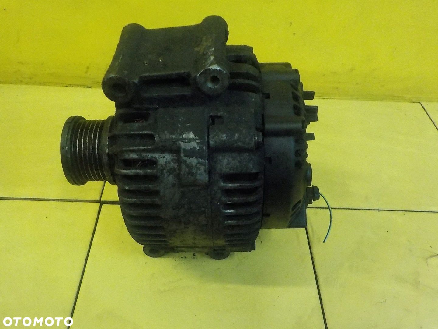 MERCEDES VITO W639 2.2 CDI 09r 95KM 646 alternator A6461540102 - 1