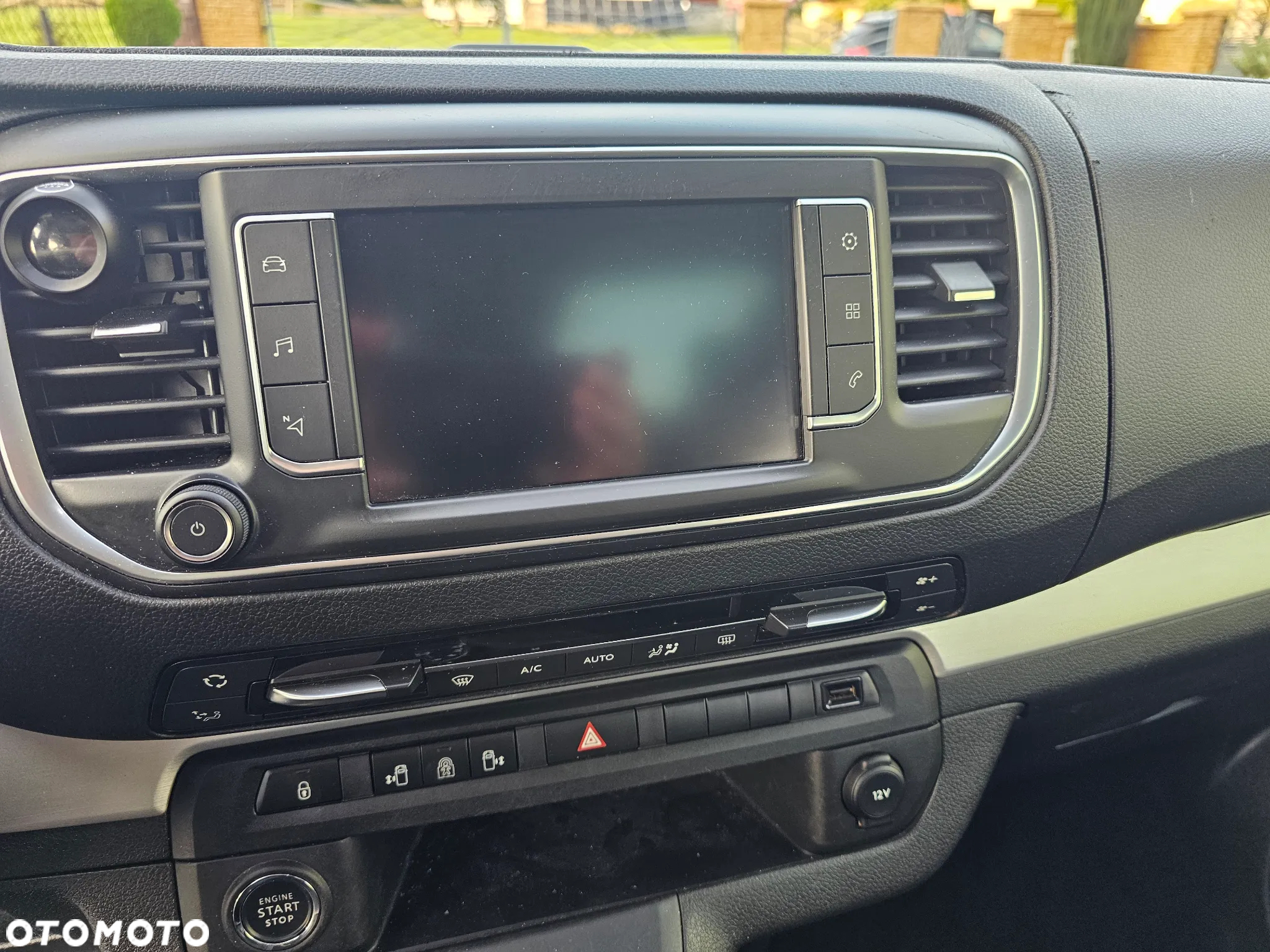 Peugeot Traveller 2.0 BlueHDi Long Business Vip - 21