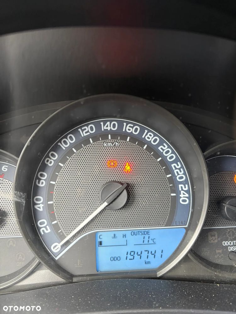 Toyota Corolla 1.4 D-4D Active EU6 - 4