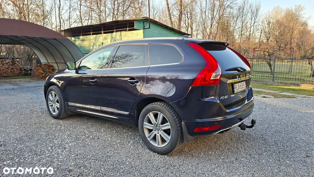 Volvo XC 60 T6 AWD Geartronic Momentum - 3