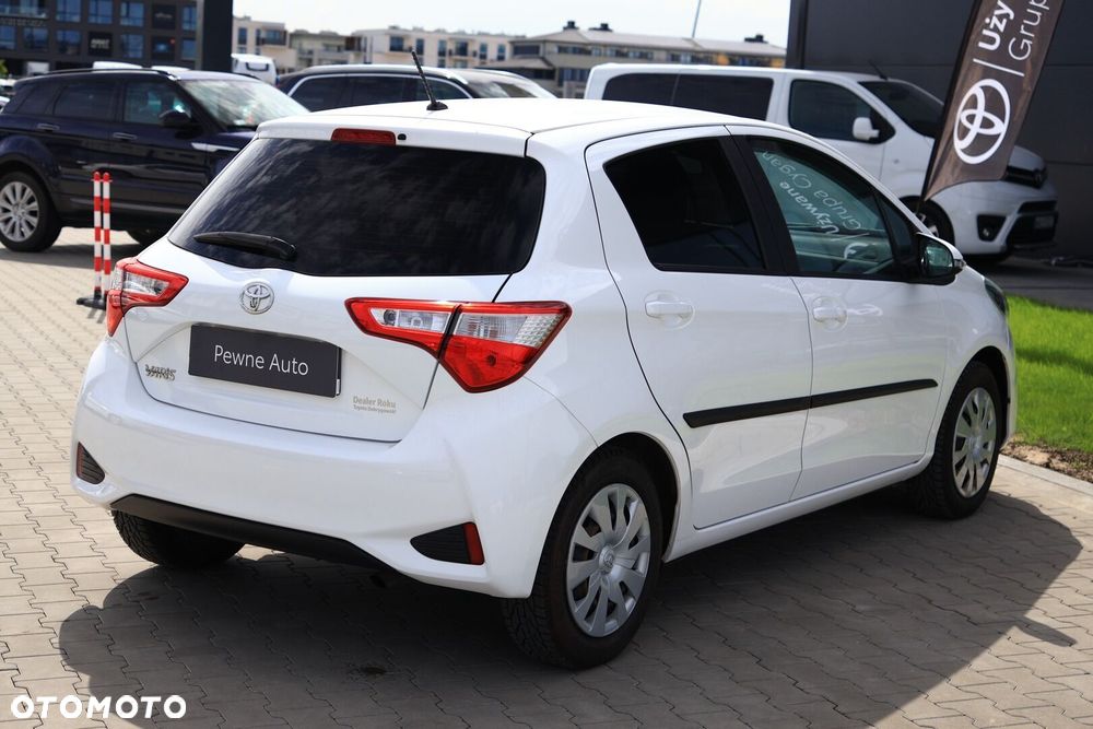 Toyota Yaris - 7