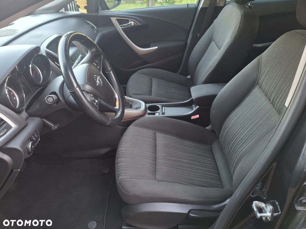 Opel Astra 1.4 Turbo - 12