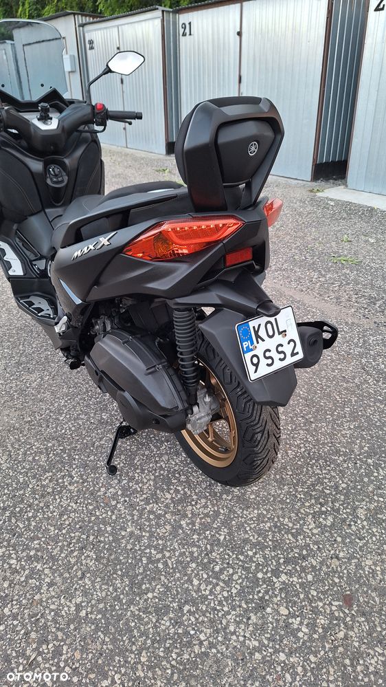 Yamaha X-max - 8