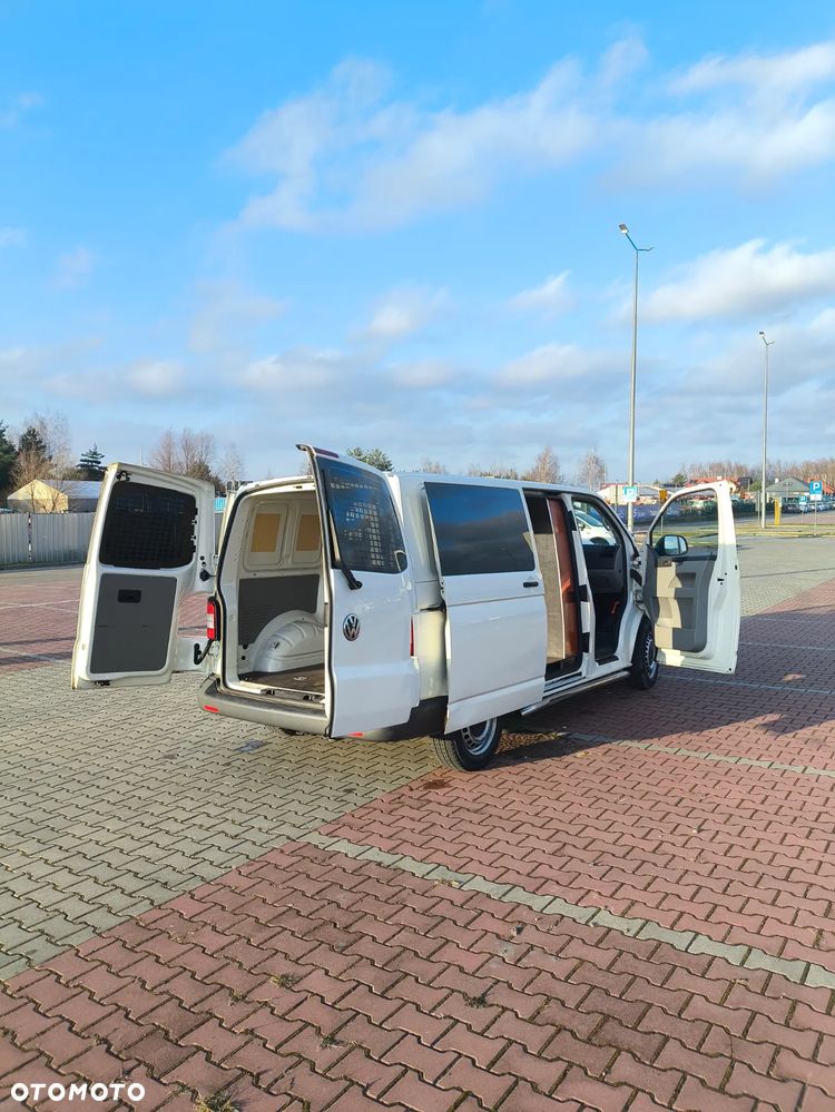 Volkswagen Transporter - 18