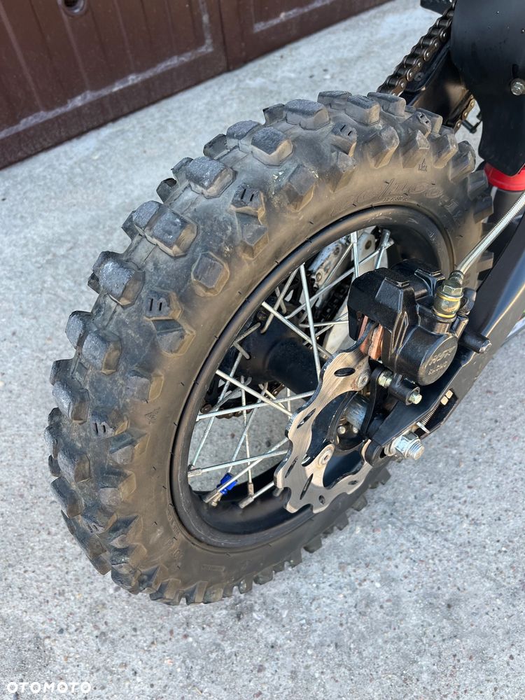 MRF Inny - 10
