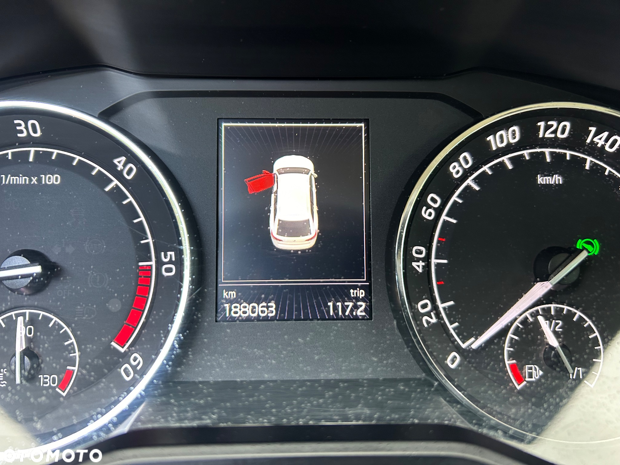 Skoda Superb 2.0 TDI DSG Style - 33