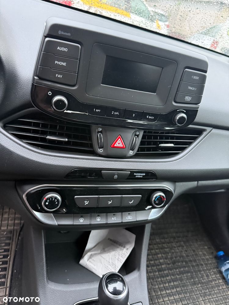 Hyundai i30 1.0 T-GDI Classic + DCT - 22
