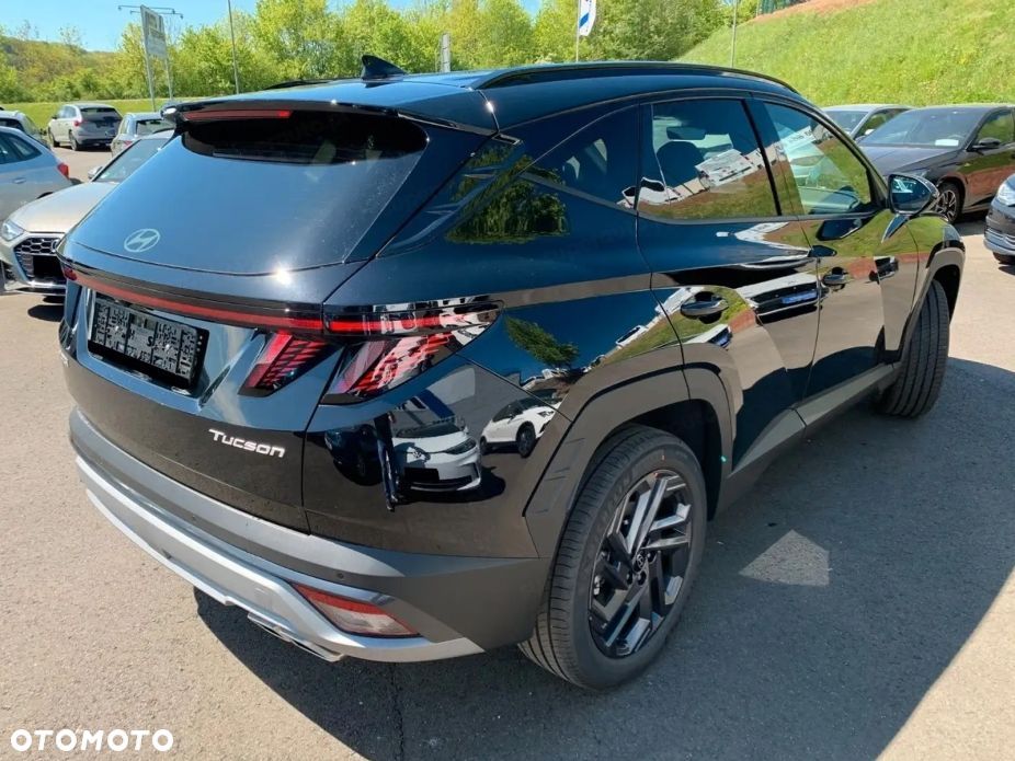 Hyundai Tucson 1.6 T-GDi HEV Smart Black 2WD - 4