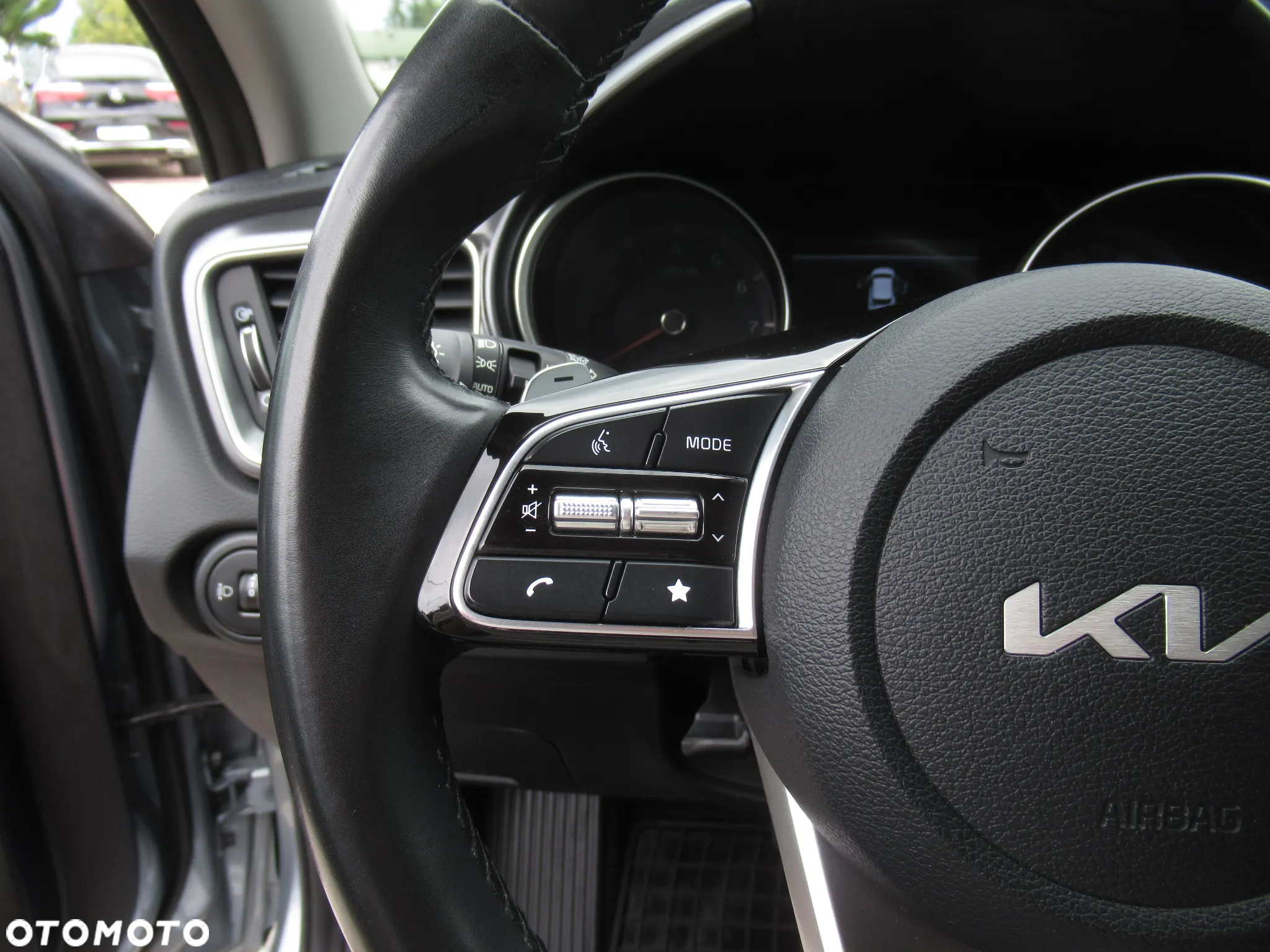 Kia Ceed 1.5 T-GDI M DCT - 12