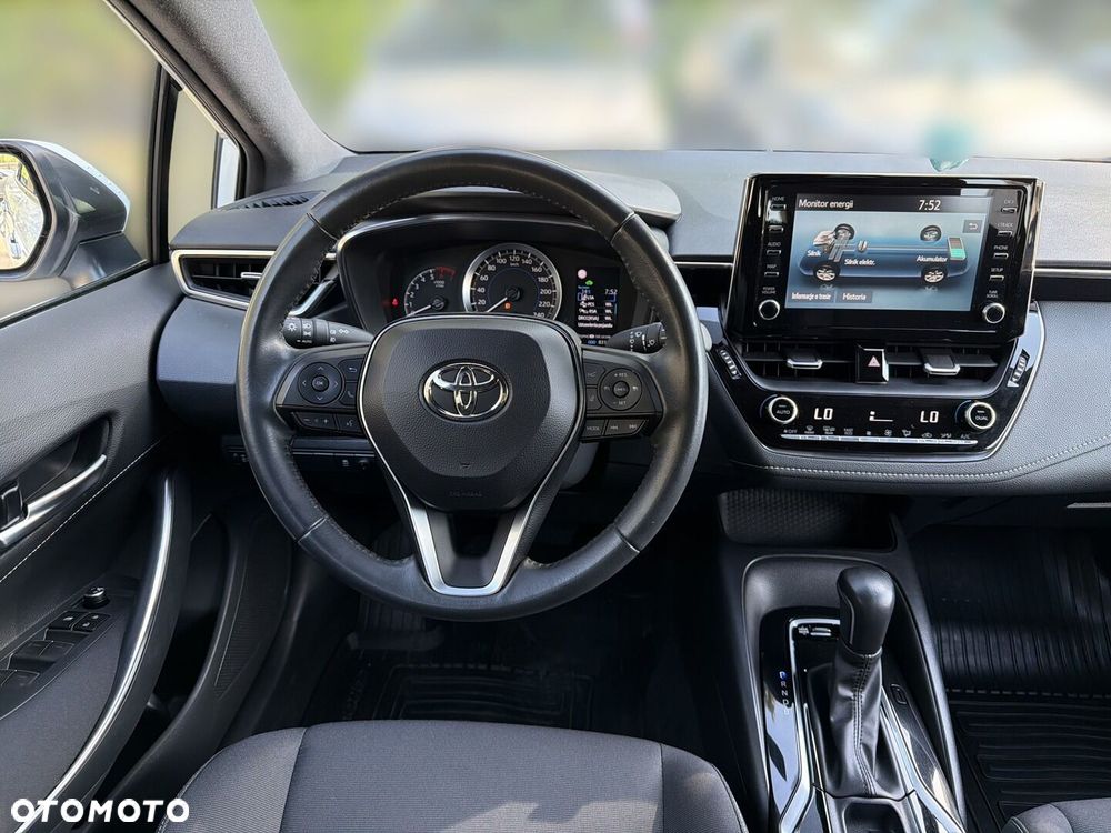 Toyota Corolla 1.8 Hybrid Comfort - 23