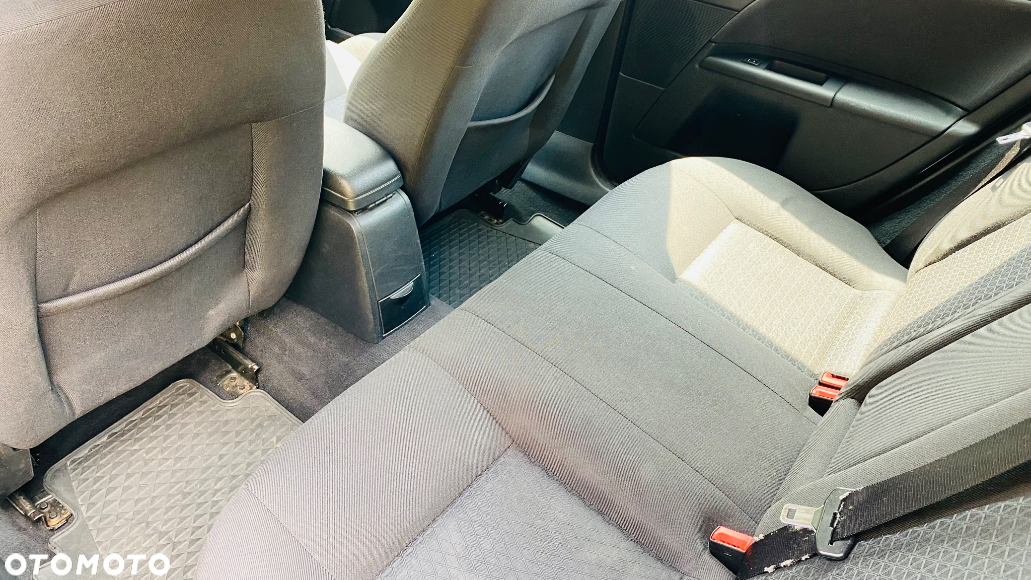Ford Mondeo - 10