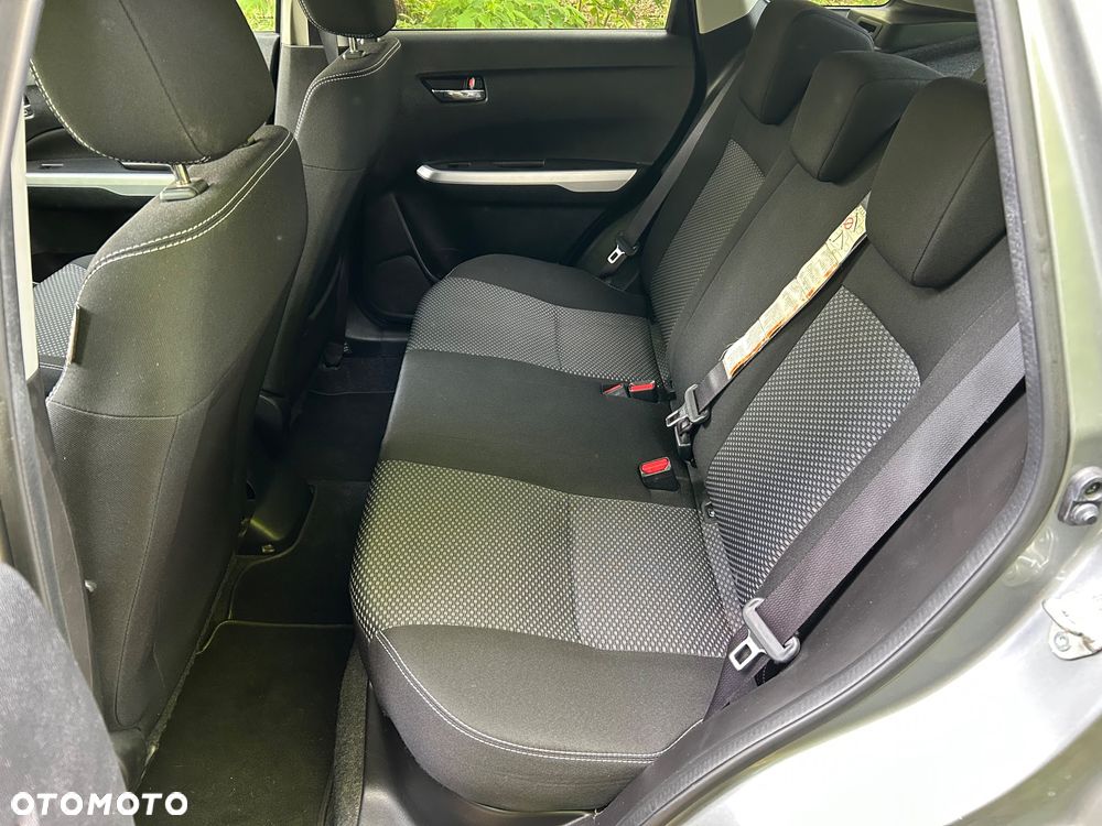 Suzuki Vitara 1.6 Premium 2WD - 9