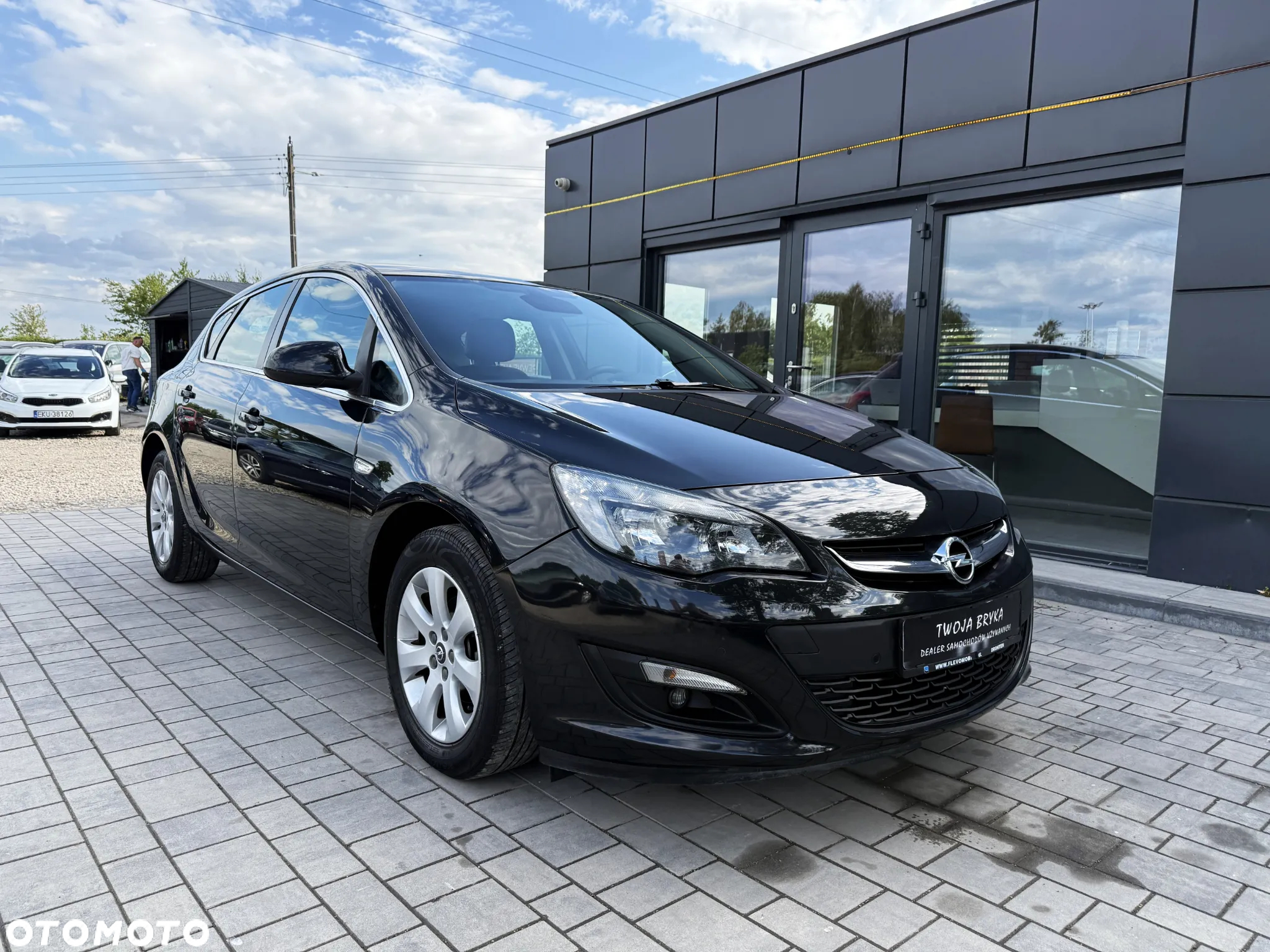 Opel Astra IV 1.4 T Cosmo S&S - 9