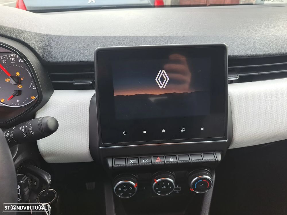 Renault Clio 1.0 TCe Evolution - 24