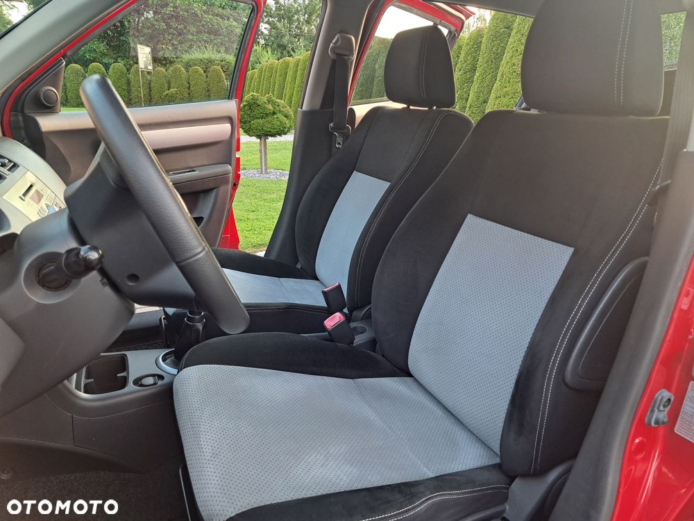 Suzuki Swift 1.3 Comfort dance - 36