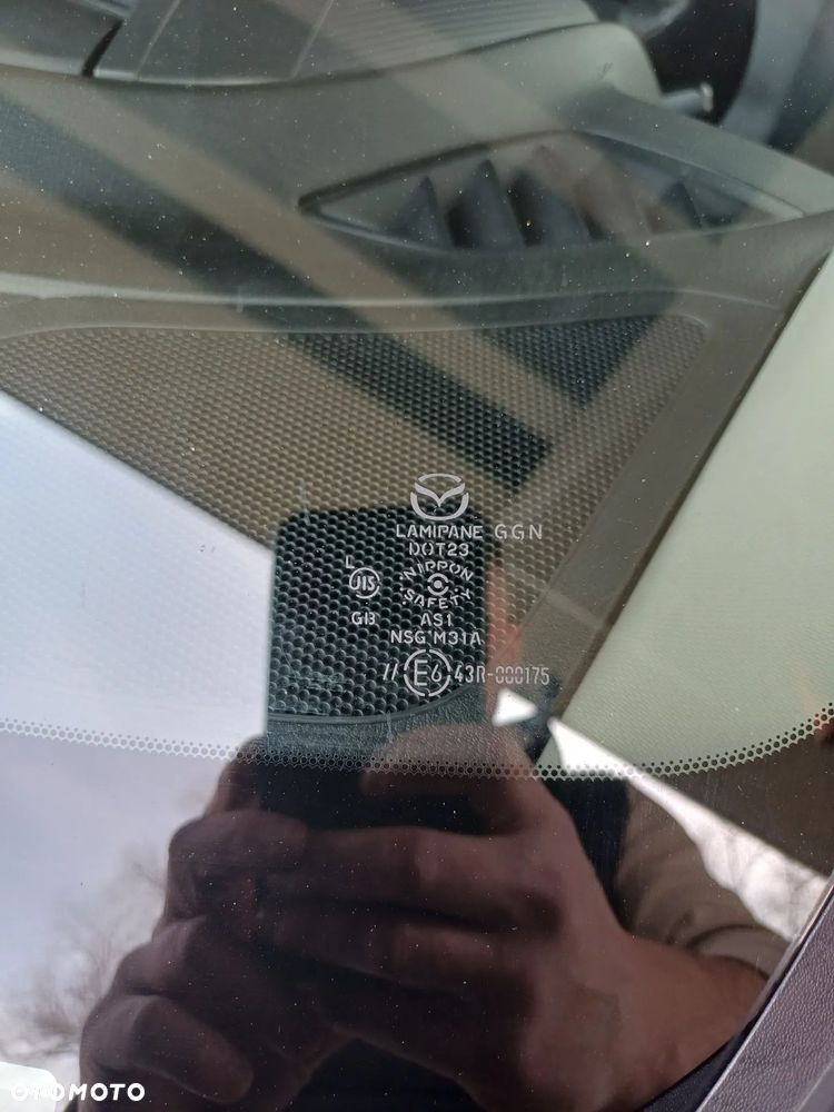 Mazda 3 SKYACTIV-G 165 Center-Line - 22