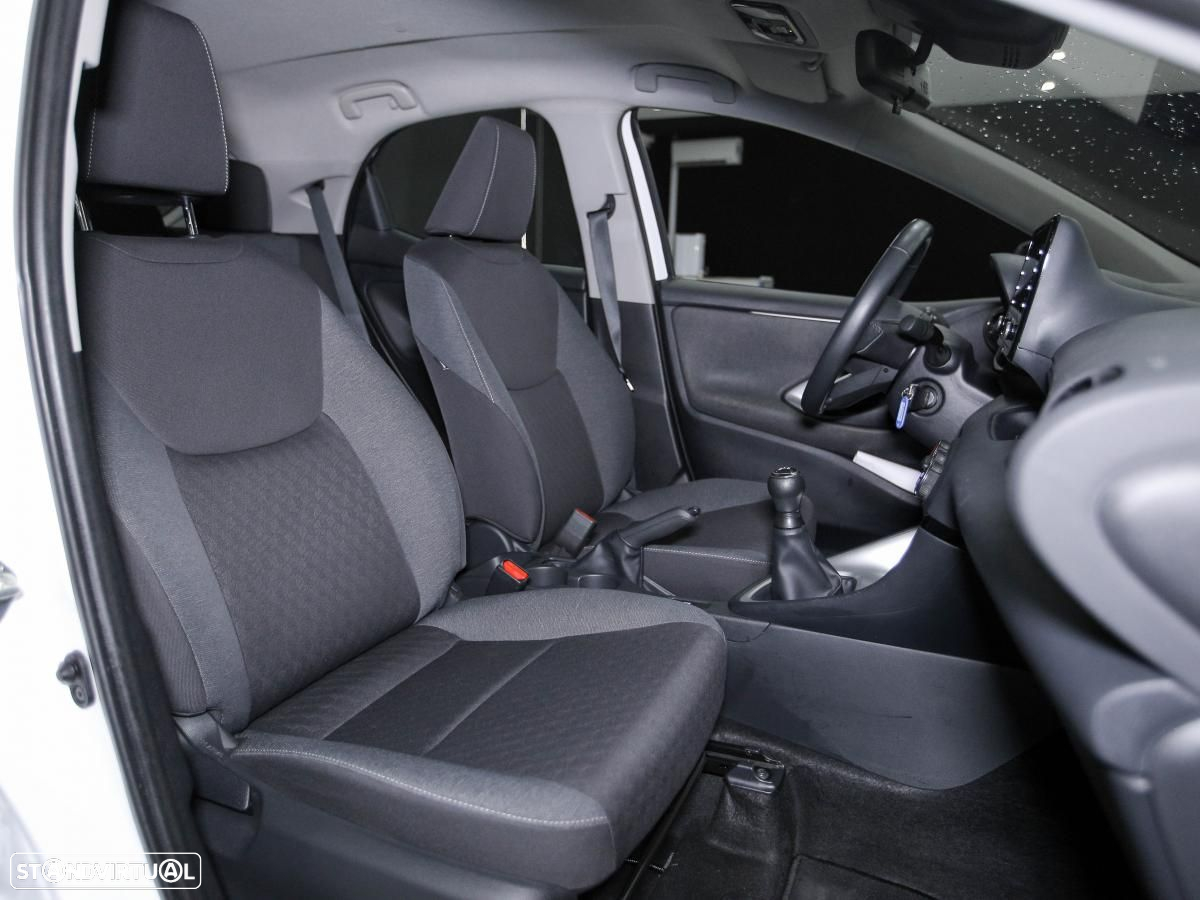 Toyota Yaris 1.0 VVT-i Comfort - 9