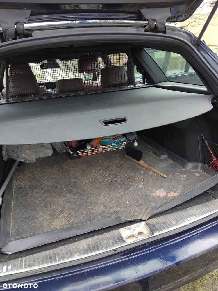 Mercedes-Benz Klasa E 220 BlueTEC 9G-TRONIC Avantgarde - 6