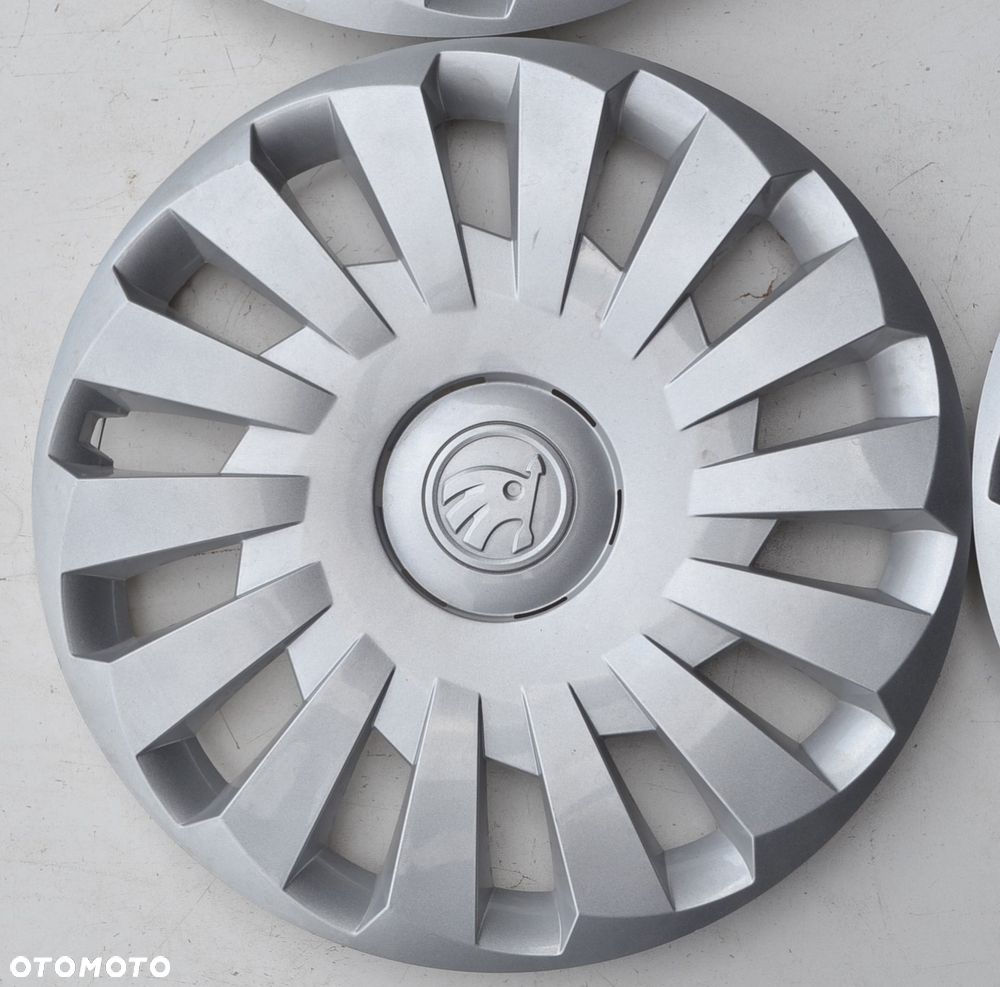 ORYGINALNE KOŁPAKI OEM SKODA 16 CALI x4szt. K-700 - 5