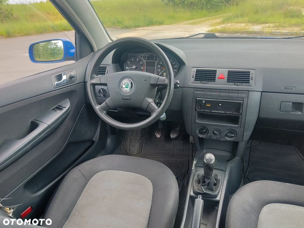 Skoda Fabia 1.2 HTP Fresh - 6