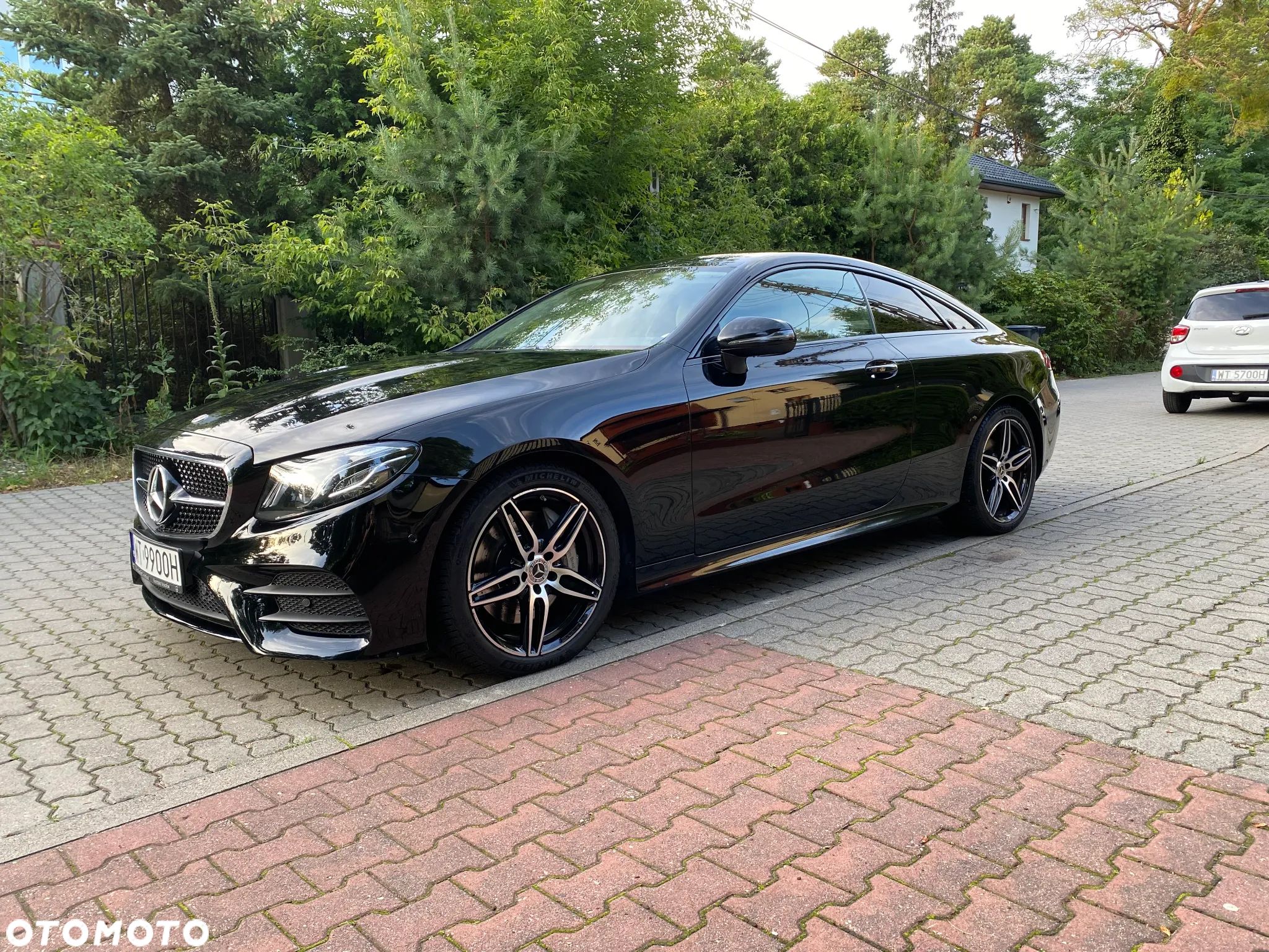 Mercedes-Benz Klasa E 350 Coupe 9G-TRONIC AMG Line - 1