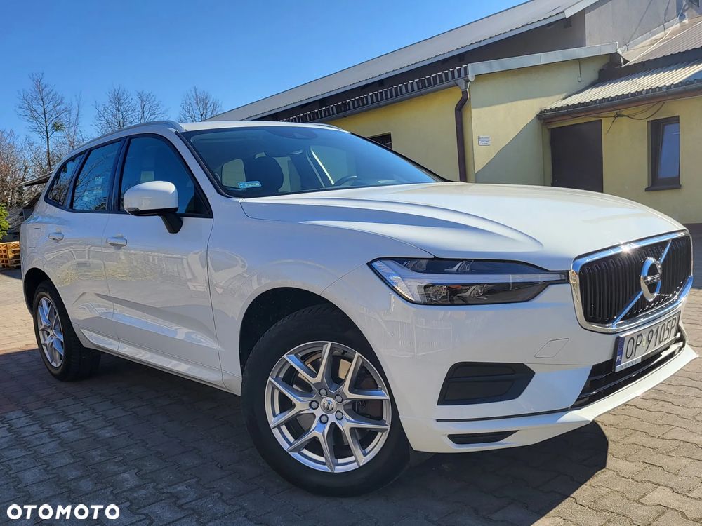 Volvo XC 60 T4 Momentum - 5