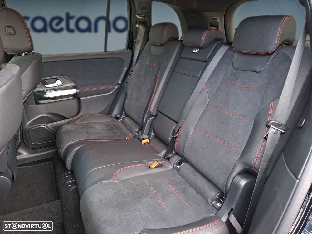 Mercedes-Benz glb-180 d AMG Line - 14