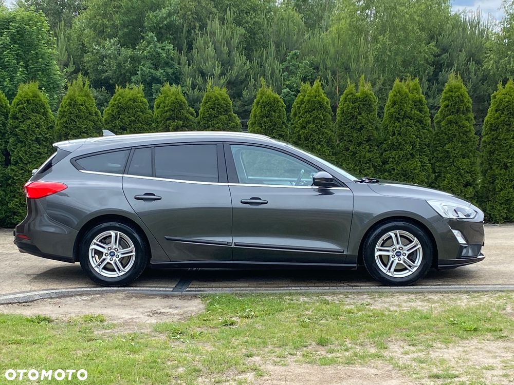 Ford Focus 1.5 EcoBlue Start-Stopp-System COOL&CONNECT - 4