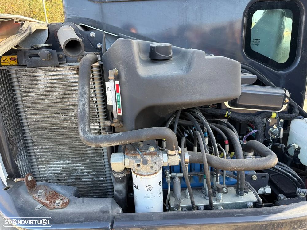 Bobcat E45 - 13
