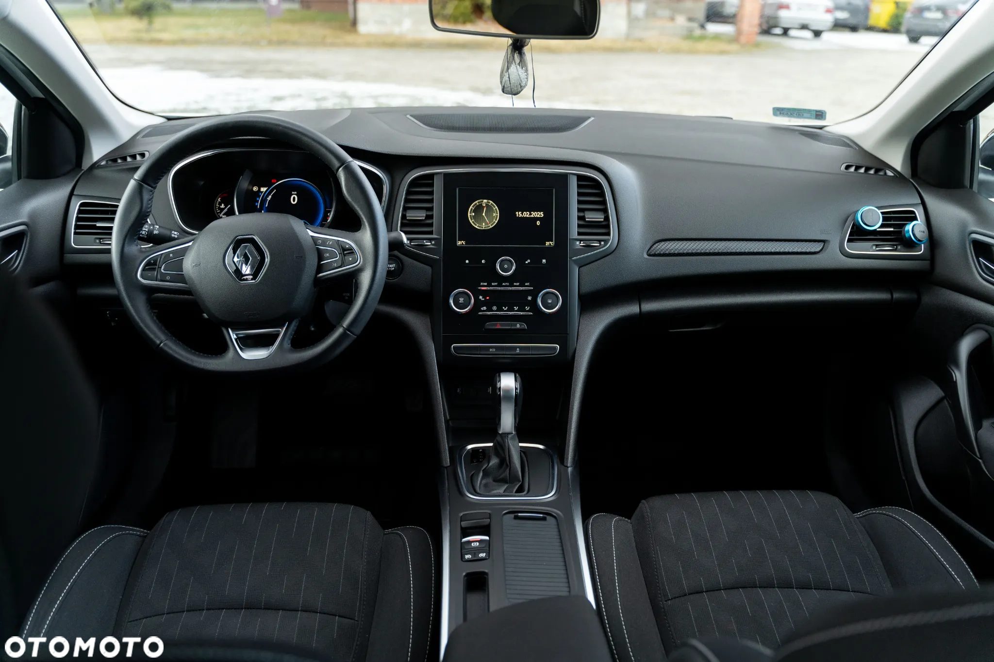 Renault Megane 1.5 Blue dCi Intens EDC - 14